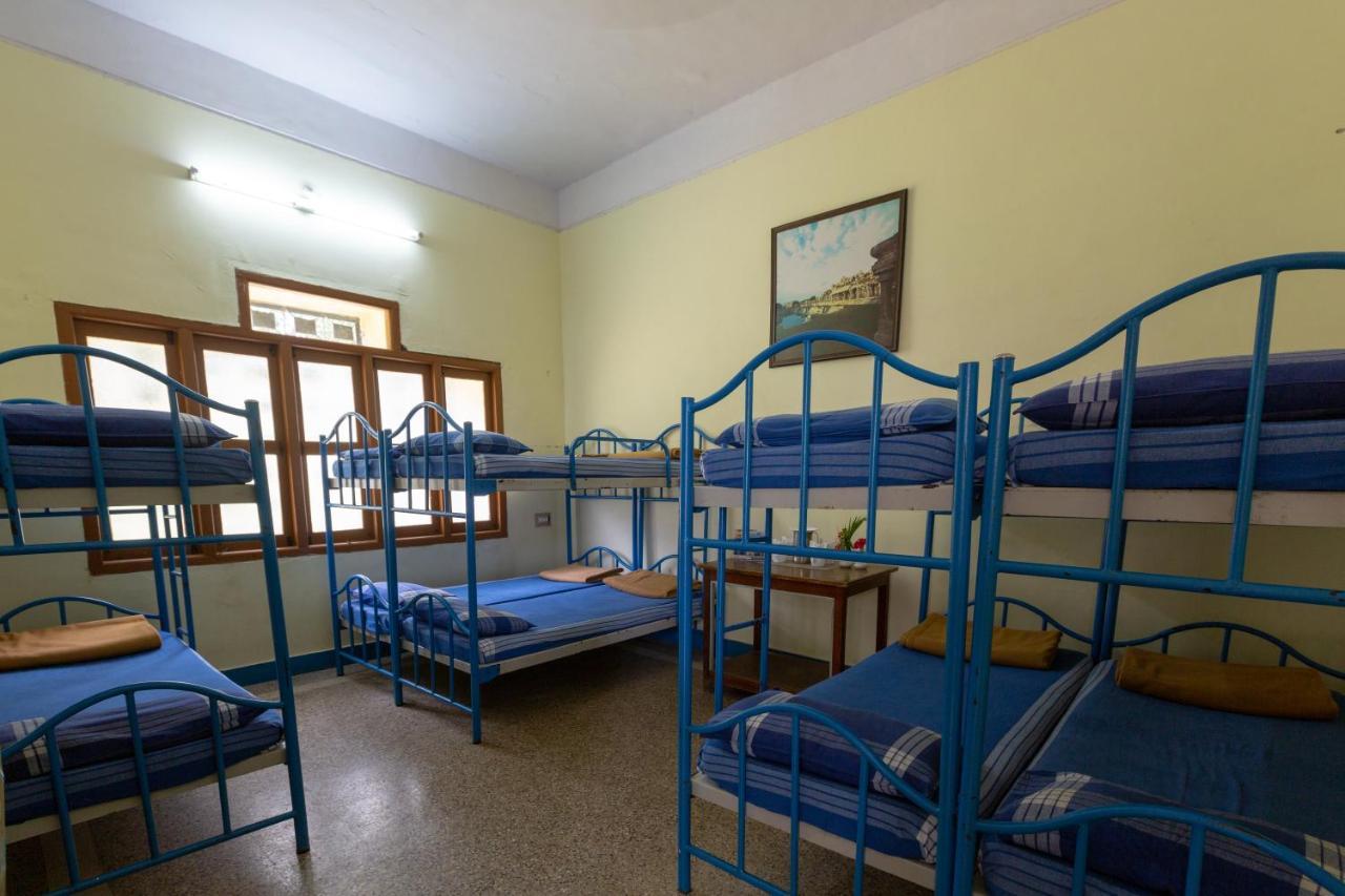 Kstdc Hotel Mayura Bhuvaneshwari Kamalapur Хампи Экстерьер фото