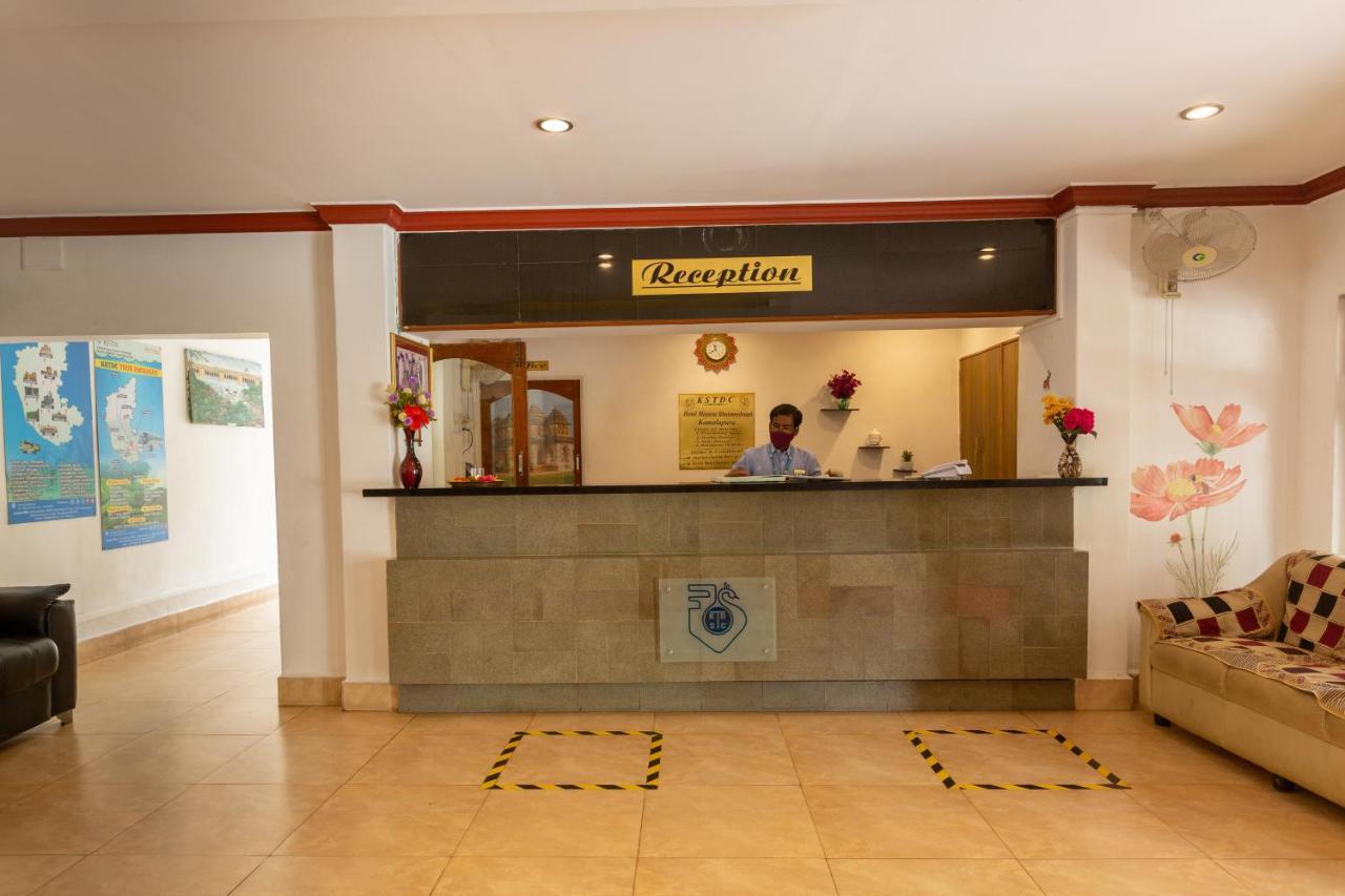 Kstdc Hotel Mayura Bhuvaneshwari Kamalapur Хампи Экстерьер фото