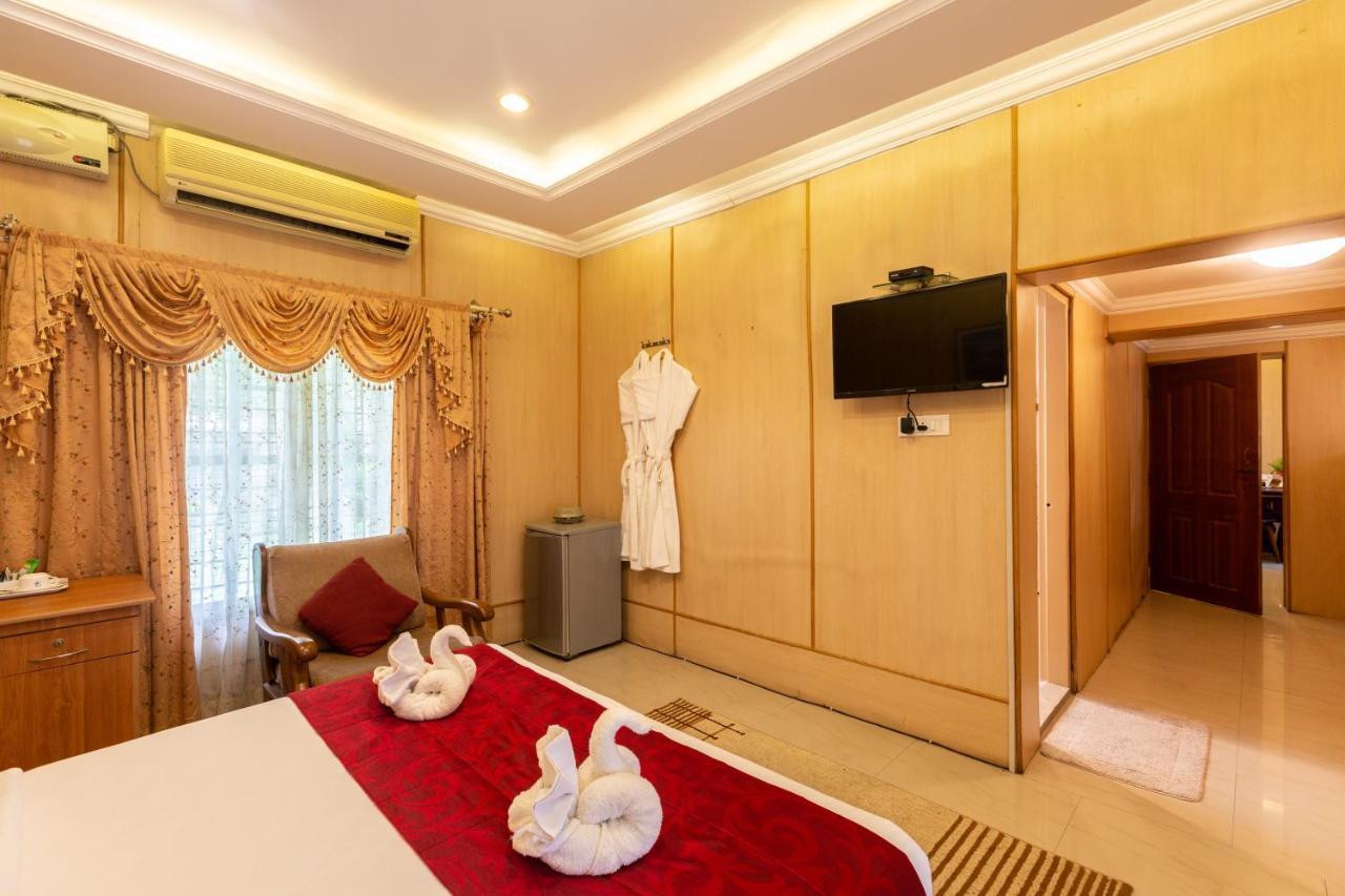 Kstdc Hotel Mayura Bhuvaneshwari Kamalapur Хампи Экстерьер фото