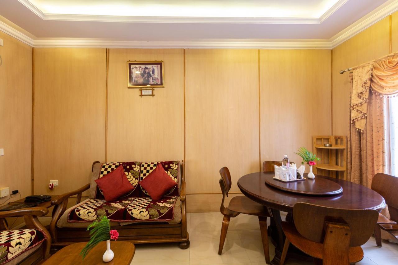 Kstdc Hotel Mayura Bhuvaneshwari Kamalapur Хампи Экстерьер фото
