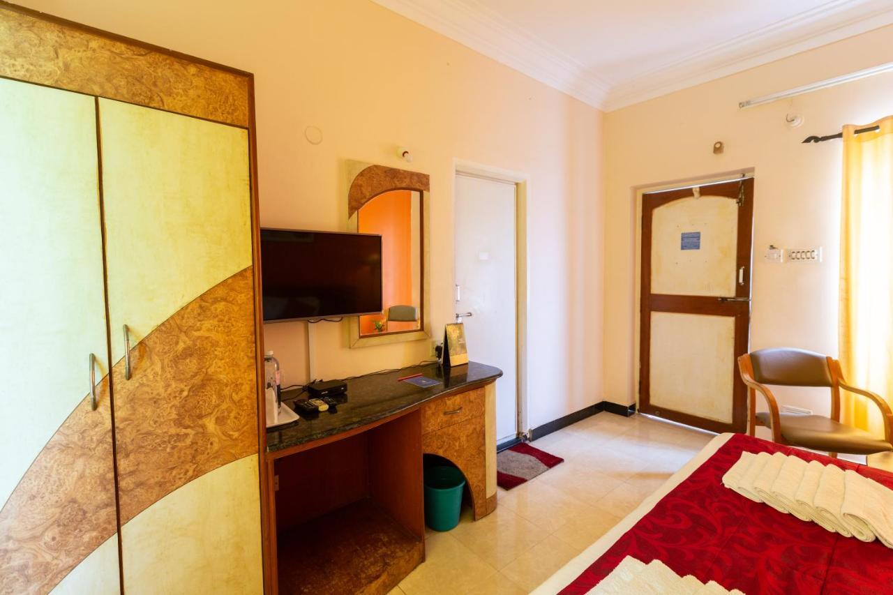 Kstdc Hotel Mayura Bhuvaneshwari Kamalapur Хампи Экстерьер фото